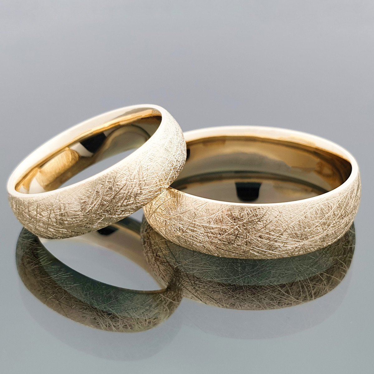 Yellow Gold Wedding Rings (161) 1